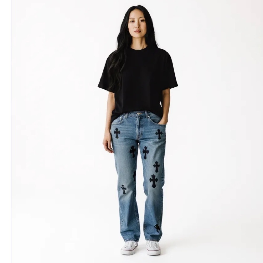 Black Cross-Appliqué Straight-Leg Jeans for Women